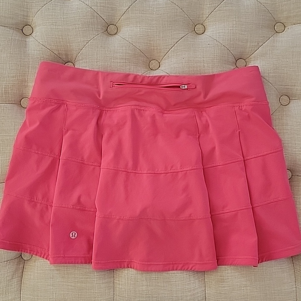 Lululemon Pace Rival 13.5" Skirt  4-way Stretch Lip gloss pink  sz 10  EUC - Picture 7 of 7